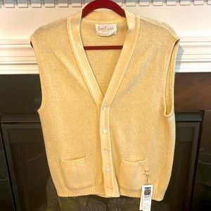 Vintage 1970s sweater vest